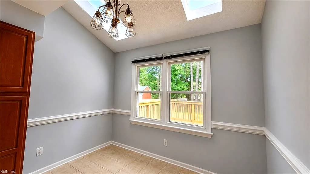 851 Weyanoke LN, NEWPORT NEWS VA 23608 thumb 11