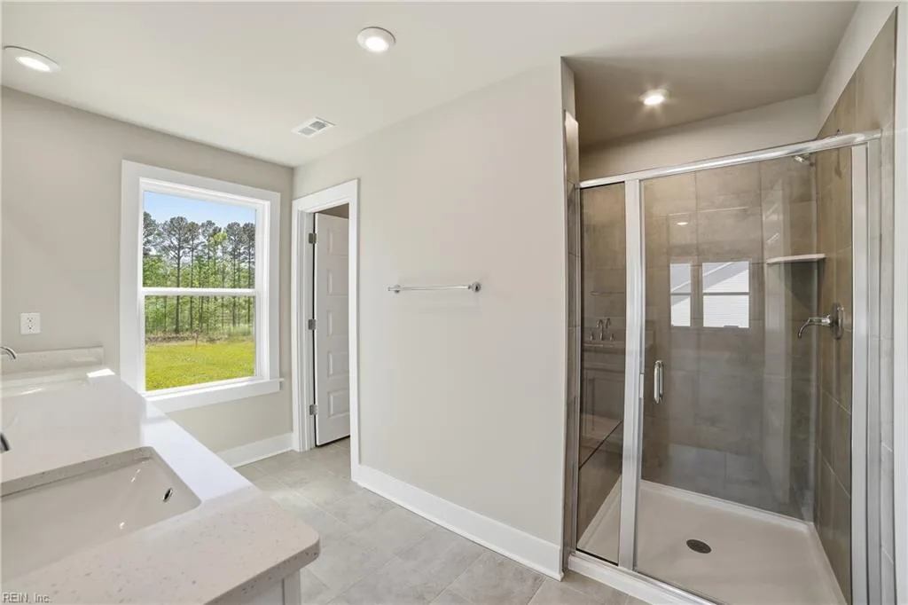 1405 Wharf Hill DR, SMITHFIELD VA 23430 thumb 8