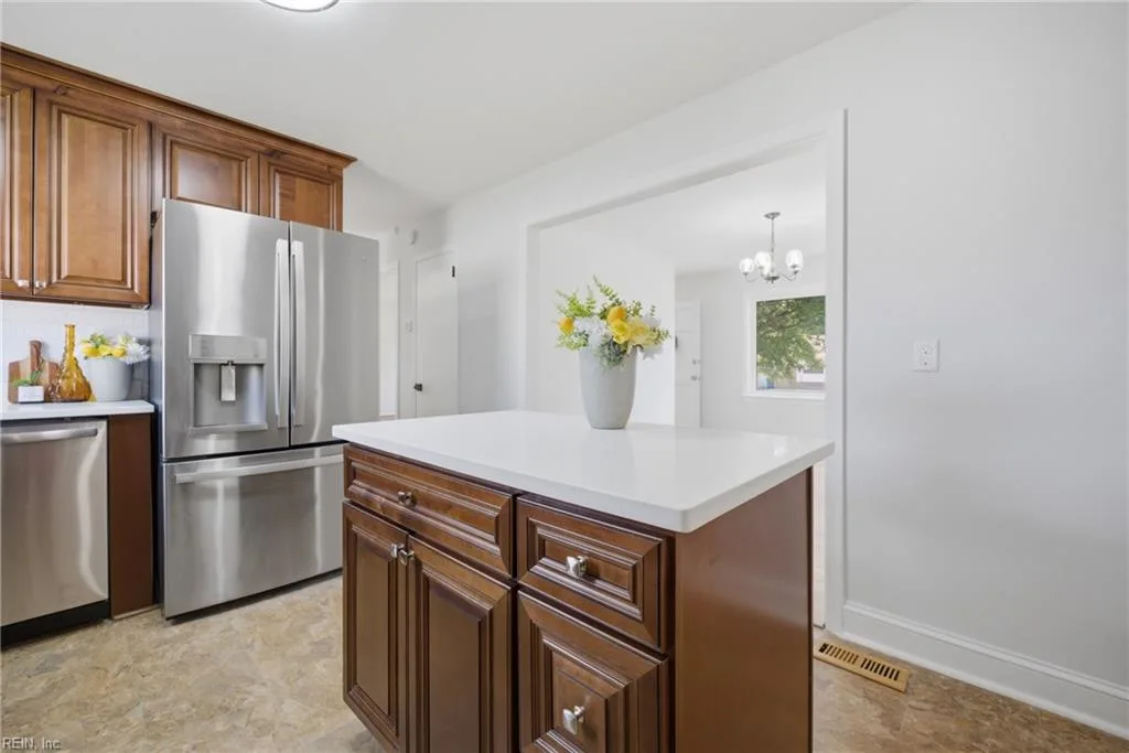725 Arrowhead DR, NEWPORTNEWS VA 23601 thumb 10