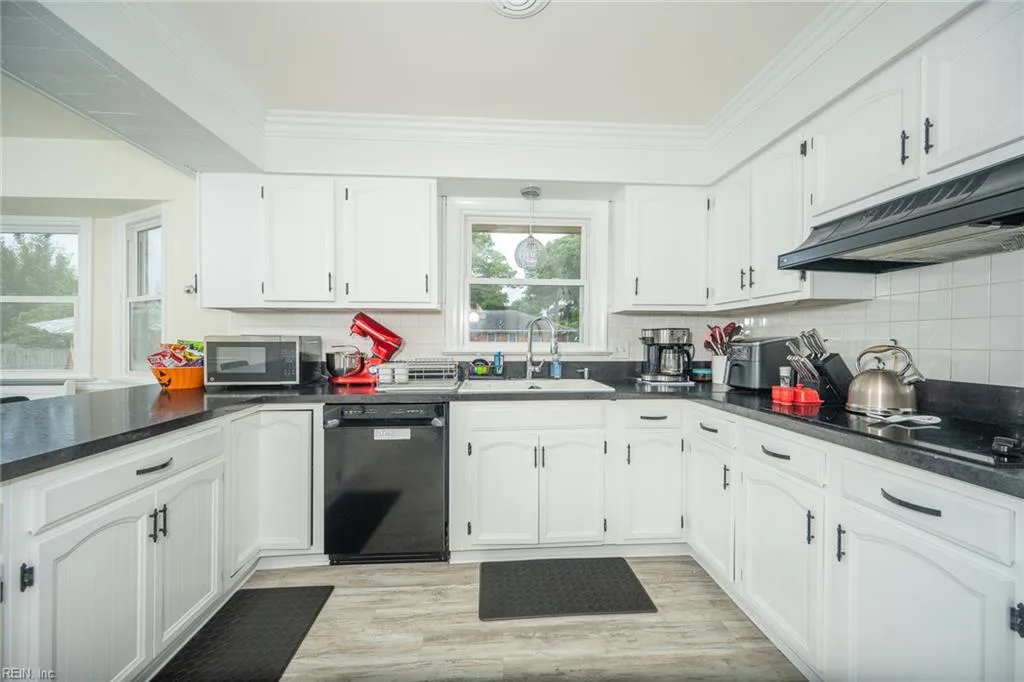 1365 Independence BLVD, VIRGINIABEACH VA 23455 thumb 10