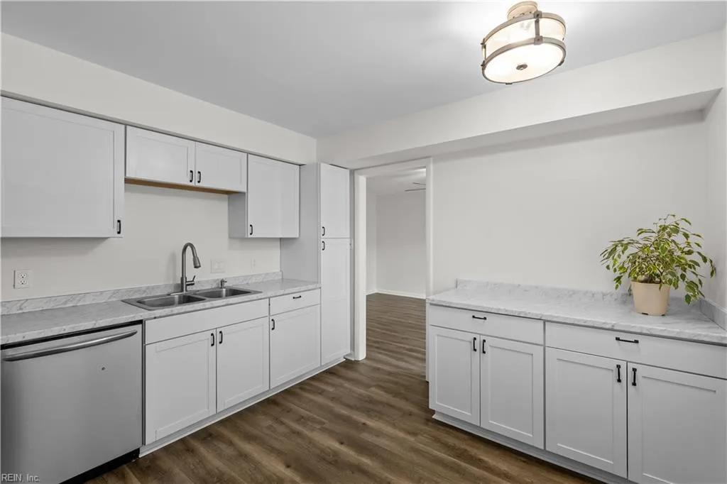 3520 Alister CT, VIRGINIABEACH VA 23453 thumb 8