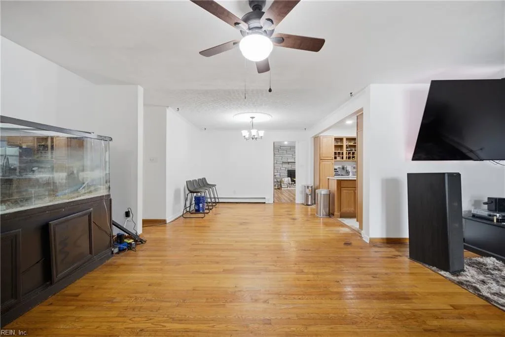 616 Powhatan PW, HAMPTON VA 23661 thumb 10