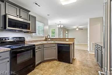 835 Burton ST, HAMPTON VA 23666 thumb 6
