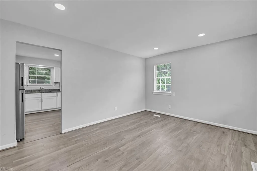 1424 Martin AVE, CHESAPEAKE VA 23324 thumb 10