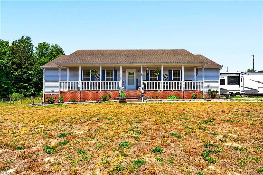 22441 Cabin Point RD, DISPUTANTA VA 23842 - Main photo
