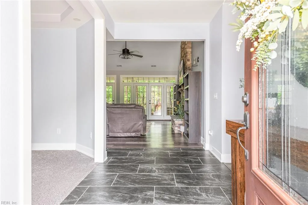 1400 Cypress Creek PW, SMITHFIELD VA 23430 thumb 7