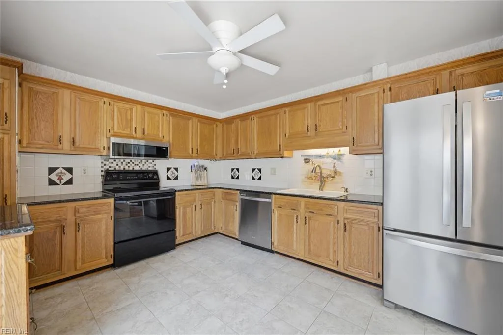 2305 Dinwiddie RD, VIRGINIA BEACH VA 23455 thumb 9