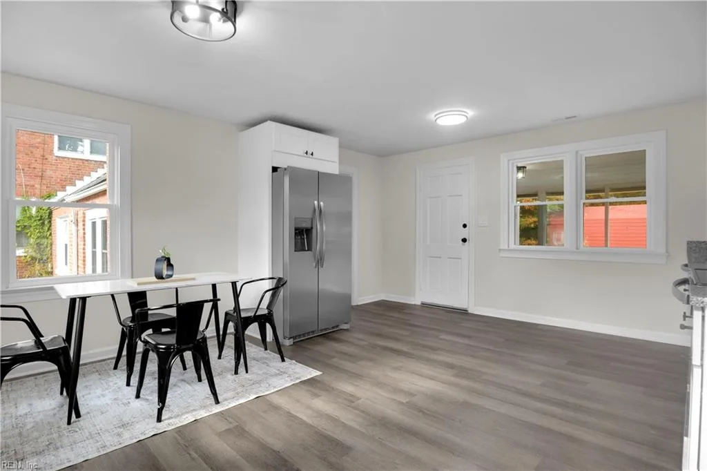 7 E Lewis RD, HAMPTON VA 23666 thumb 7