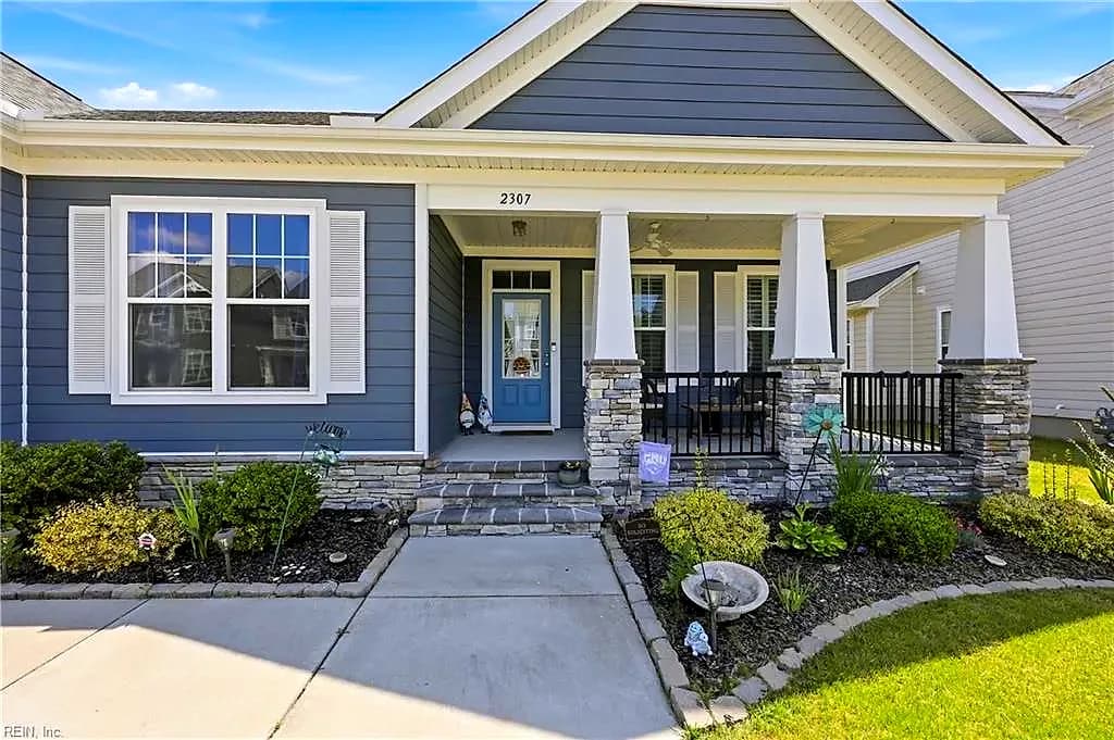 2307 Tybee LOOP, CHESAPEAKE VA 23321 - Photo 2