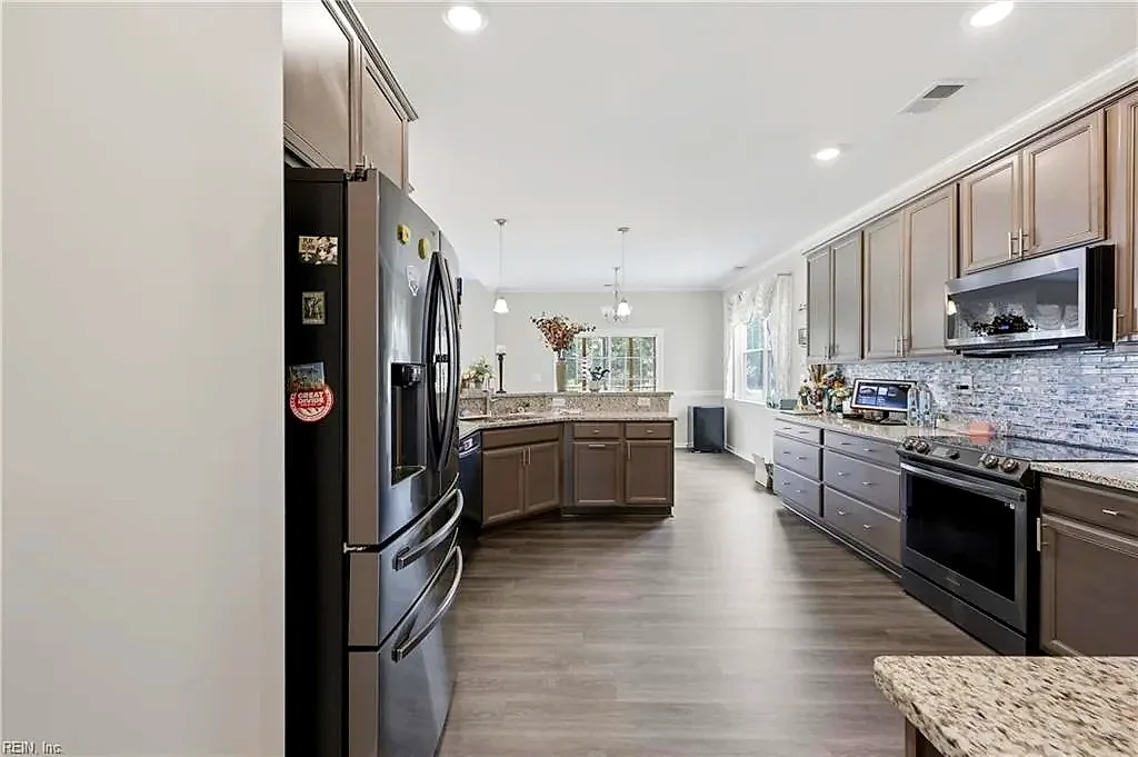 2307 Tybee LOOP, CHESAPEAKE VA 23321 thumb 10