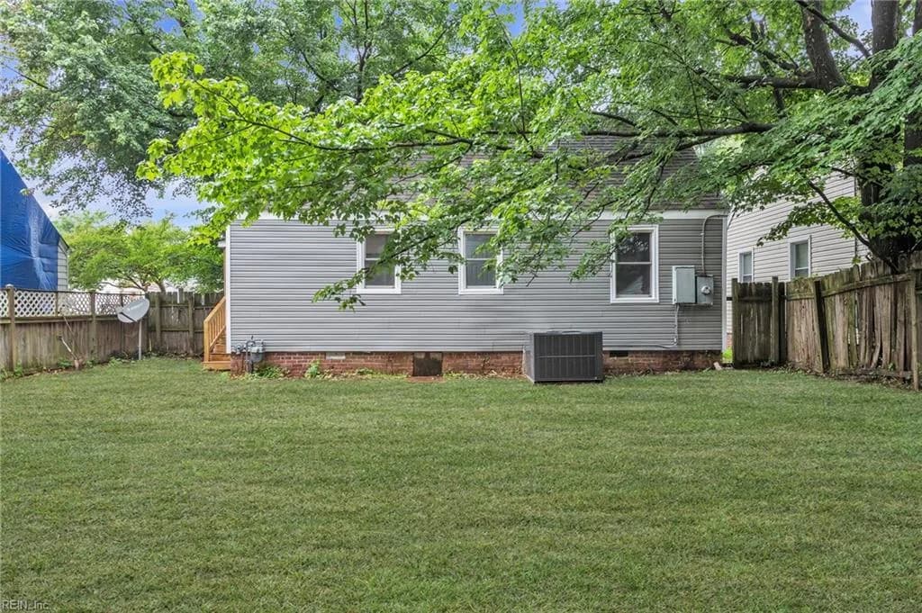 329 E Randall AVE, NORFOLK VA 23503 thumb 10