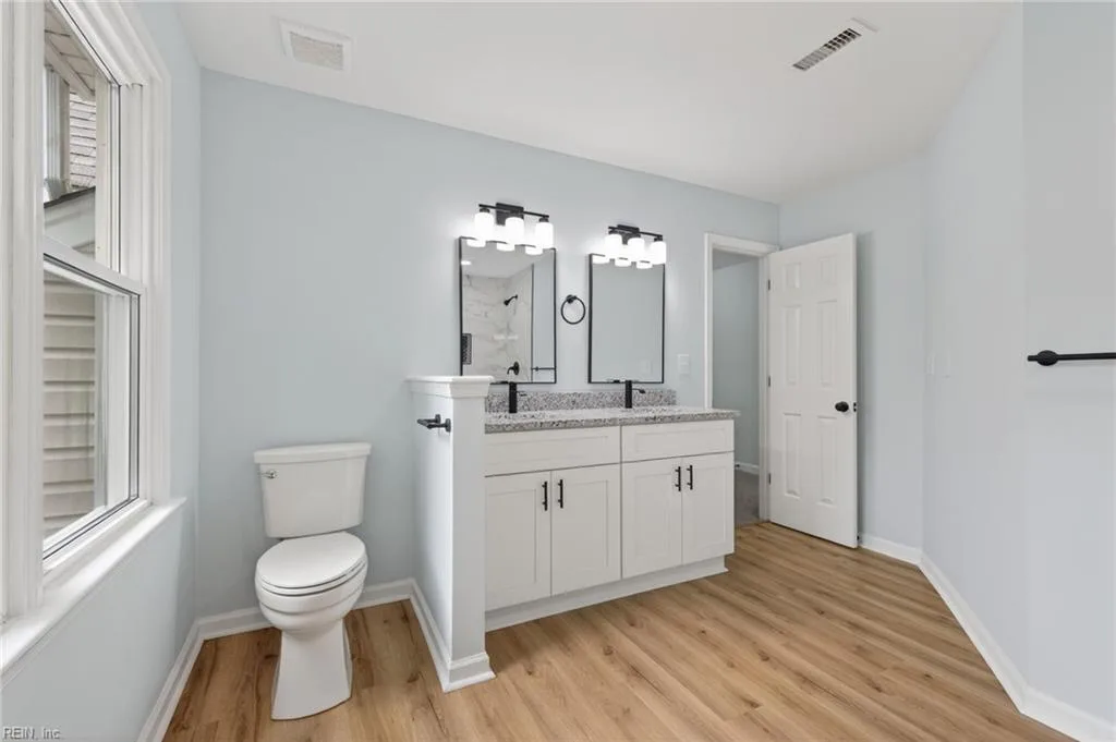 1032 Copper Stone CIR, CHESAPEAKE VA 23320 thumb 7