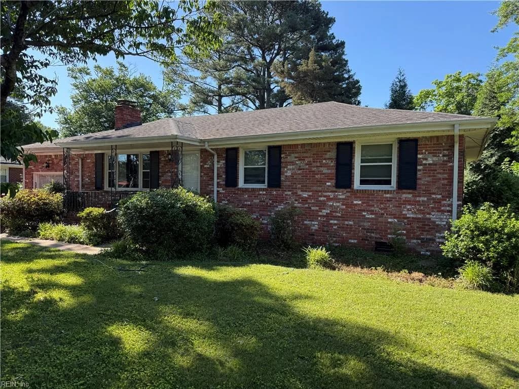 1032 Valmire DR, CHESAPEAKE VA 23320 - Main photo