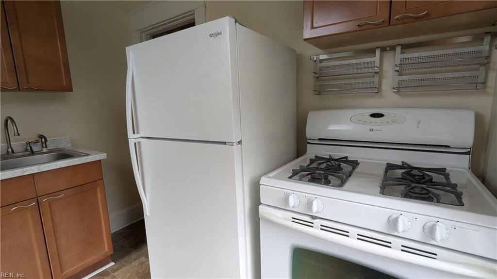 151 Orleans CIR #2, NORFOLK VA 23509 thumb 11