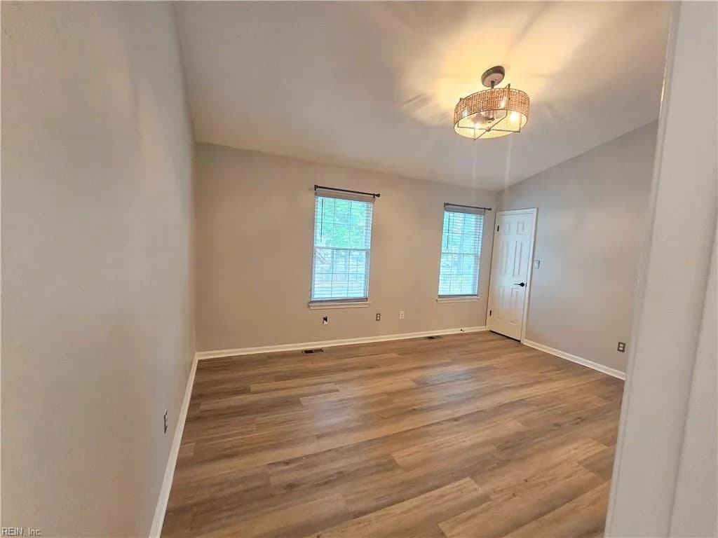 54 Treasure KY, HAMPTON VA 23666 thumb 9