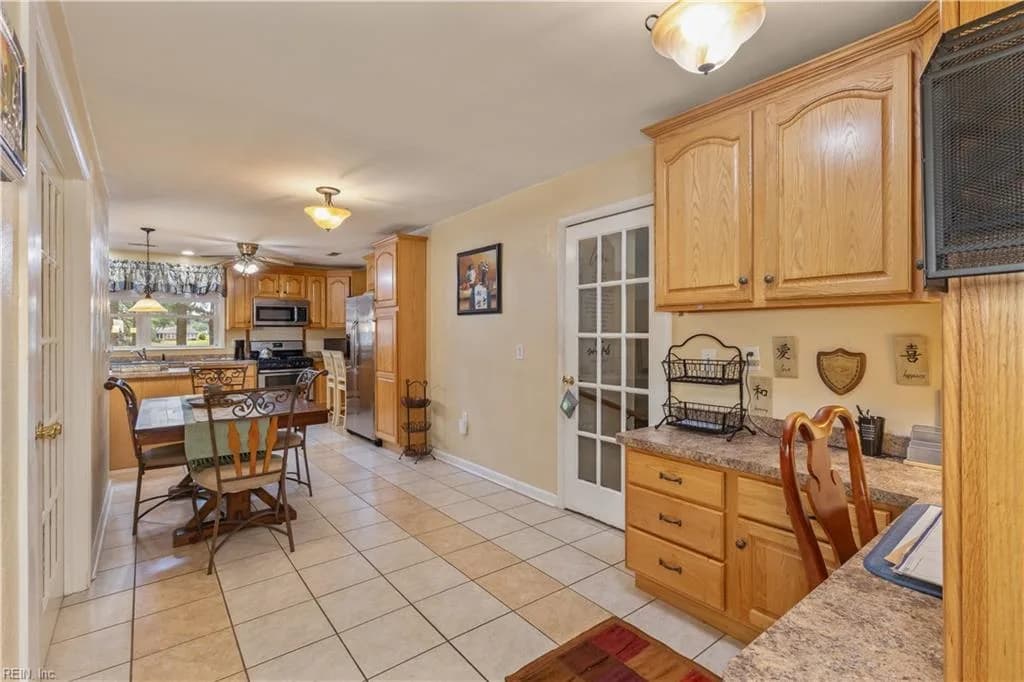 1116 Lakeview DR, PORTSMOUTH VA 23701 thumb 11