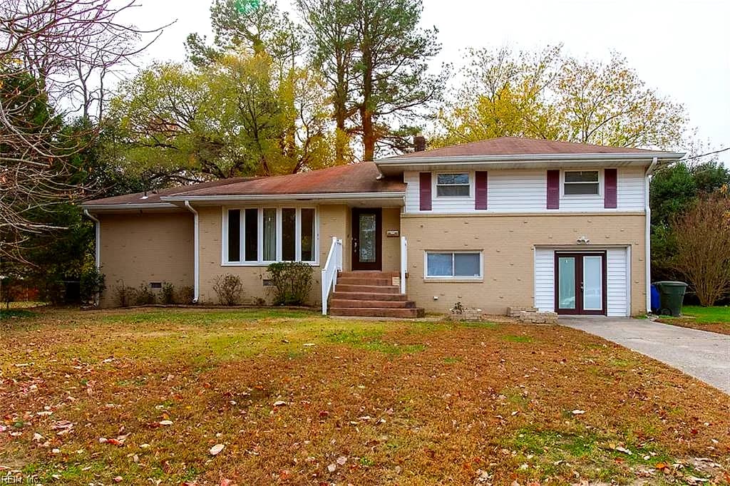 10 Warren DR, NEWPORT NEWS VA 23608 - Main photo
