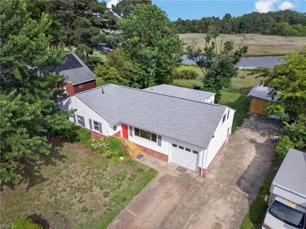 13 Meadowbrook DR, HAMPTON VA 23666 - Main photo