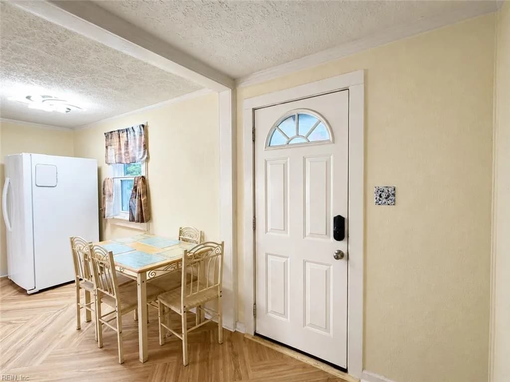 8045 Merritt ST, NORFOLK VA 23518 thumb 7