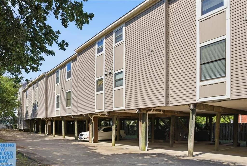 9601 9th View ST #102, NORFOLK VA 23503 - Photo 3