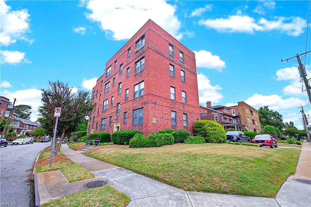 1006 Brandon AVE, NORFOLK VA 23507 - Photo 3