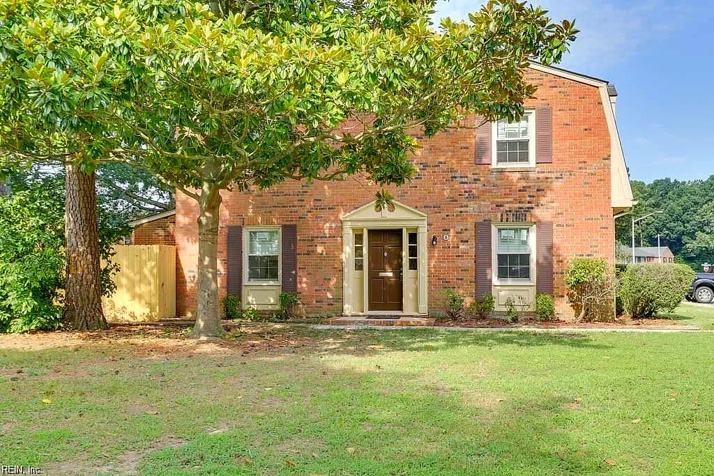 397 Deputy LN #A, NEWPORT NEWS VA 23608 - Photo 2