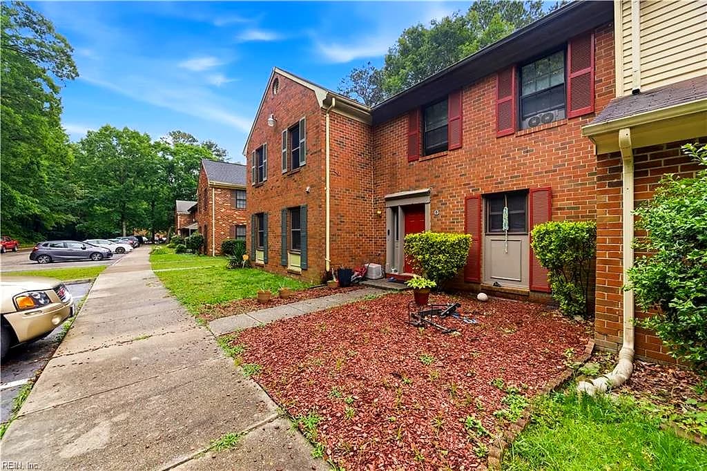 340 Witness LN #B, NEWPORT NEWS VA 23608 - Photo 4