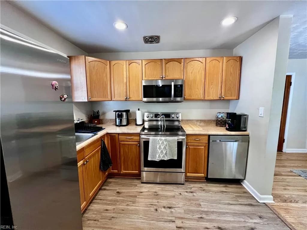 1114 Woodland Terrace DR, CHESAPEAKE VA 23323 thumb 7