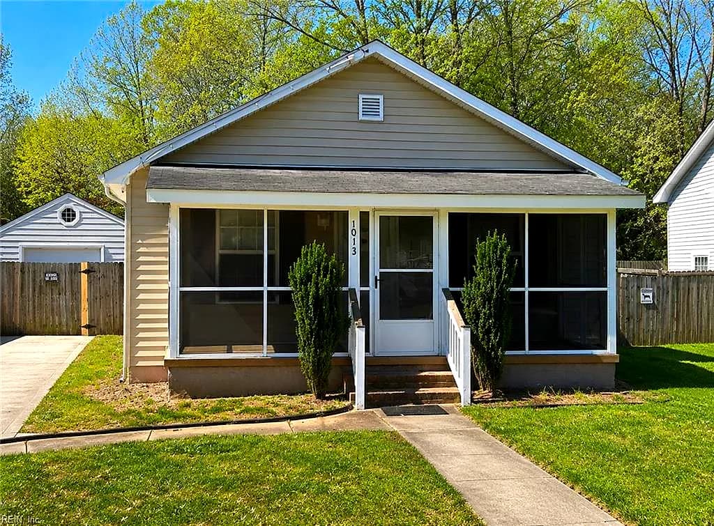 1013 West AVE, HAMPTON VA 23669 - Main photo