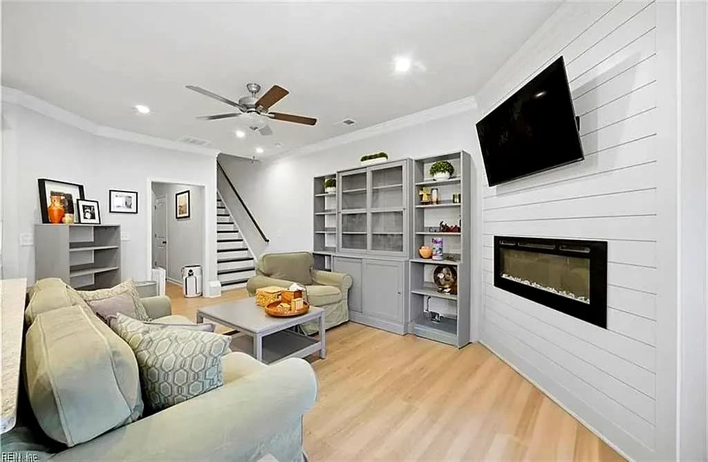 421 Life Tree TRL, CHESAPEAKE VA 23323 - Photo 2