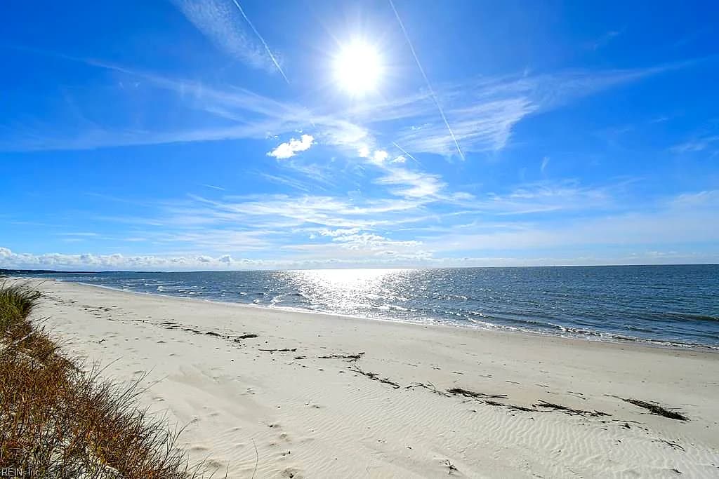 2118 Bayview Point LN, CAPE CHARLES VA 23310 - Photo 3