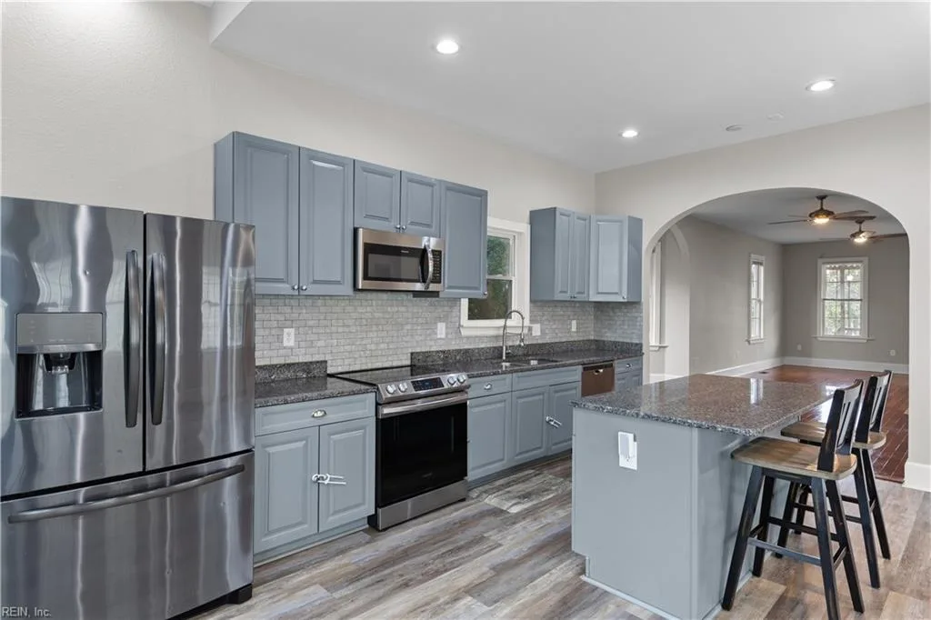 421 E Pembroke AVE, HAMPTON VA 23669 thumb 11