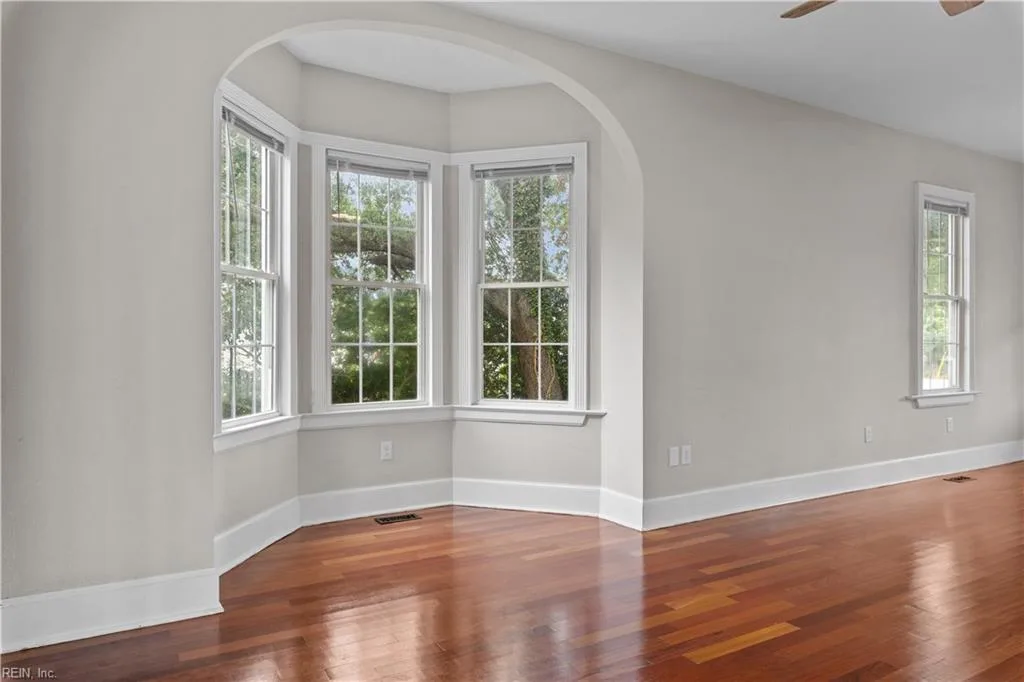 421 E Pembroke AVE, HAMPTON VA 23669 thumb 7
