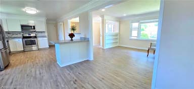 2444 Everglades RD, NORFOLK VA 23518 thumb 12