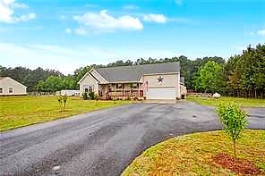 34295 Unity RD, ZUNI VA 23898 - Main photo