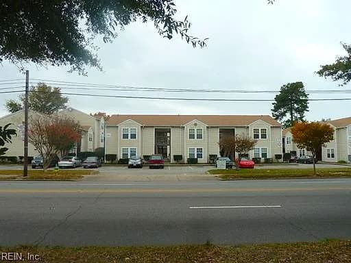 915 W Little Creek RD #6, NORFOLK VA 23505 - Photo 2