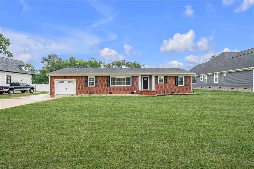 525 Dove DR, CHESAPEAKE VA 23322 - Photo 2