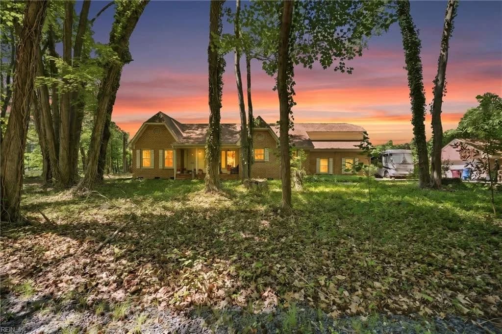 645 Ravenwoods DR, CHESAPEAKE VA 23322 - Main photo