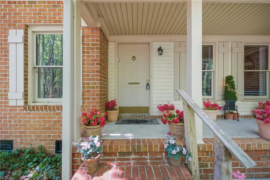 645 Ravenwoods DR, CHESAPEAKE VA 23322 - Photo 3