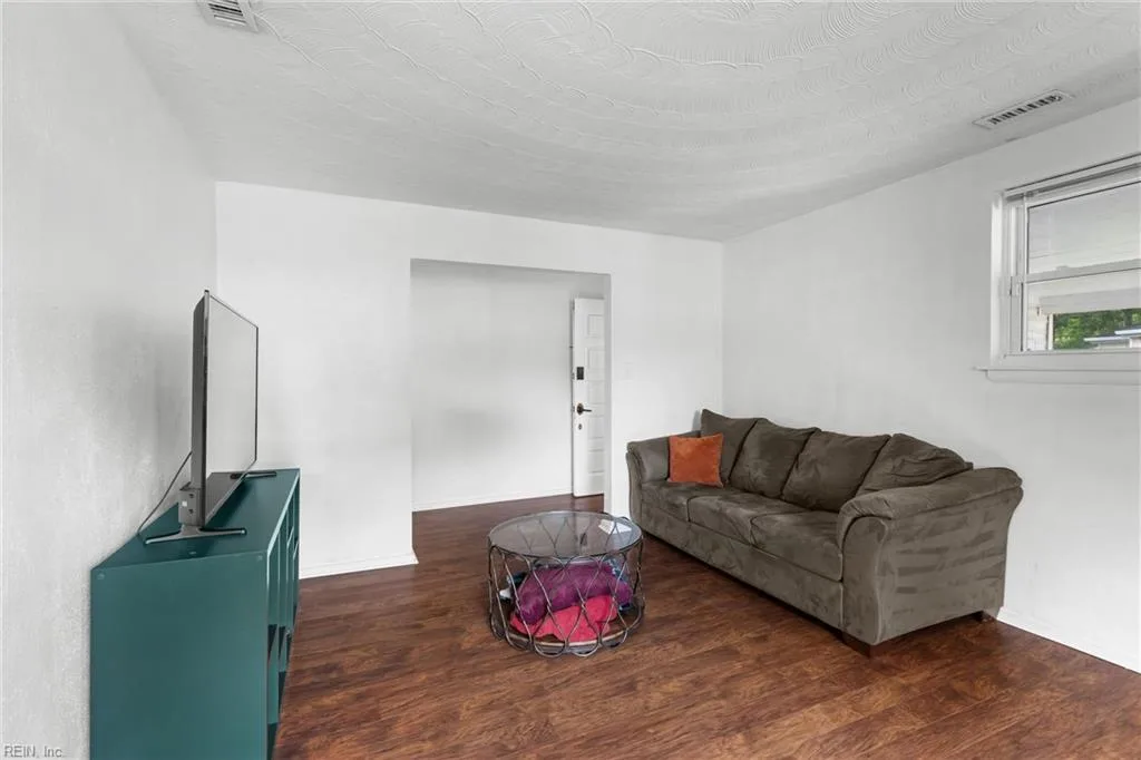 3532 EVANGELINE ST, NORFOLK VA 23502 thumb 7