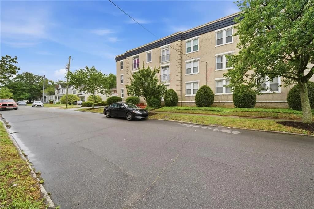 431 W 31st ST #C2, NORFOLK VA 23508 thumb 6