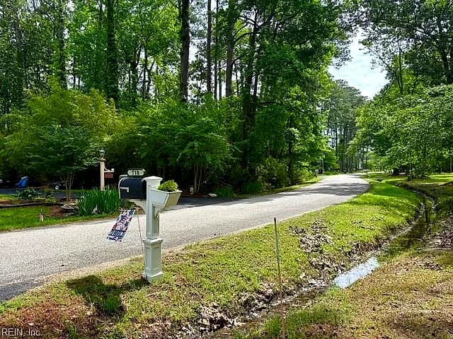 713 Ship Point RD, YORKTOWN VA 23692 - Photo 3