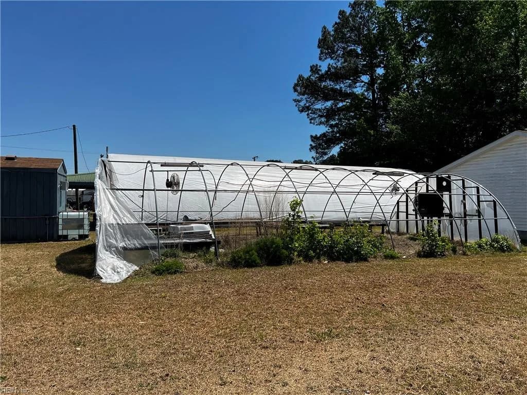 30683 Peachtree AVE, SEDLEY VA 23878 thumb 11