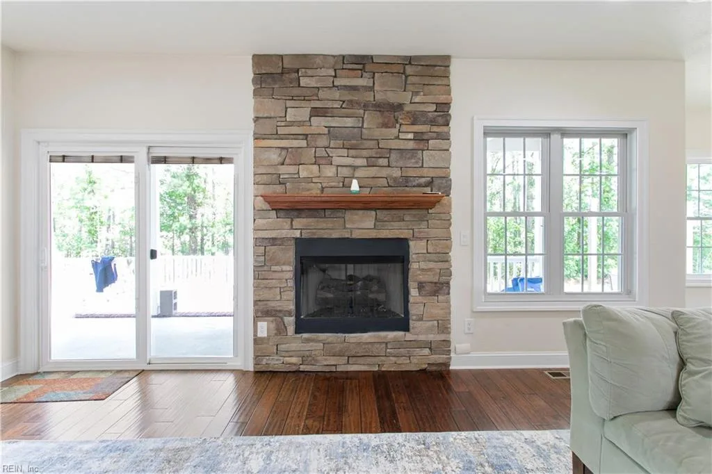 1716 Mount Airy CT, VIRGINIA BEACH VA 23456 thumb 8