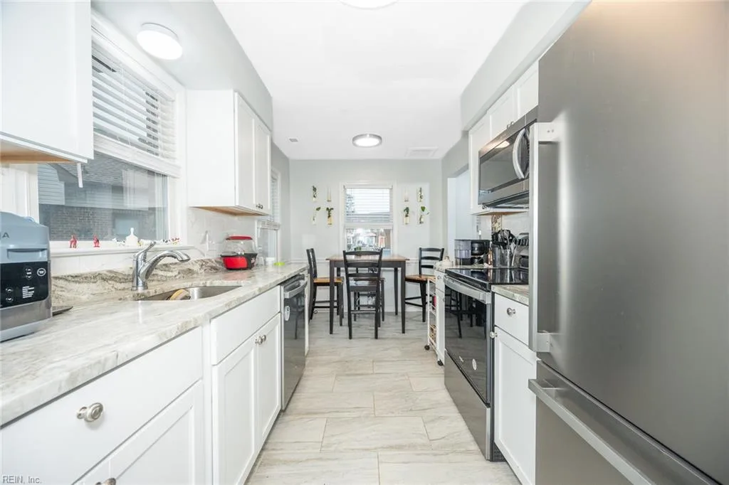 2312 Meadows LNDG, CHESAPEAKE VA 23321 thumb 9