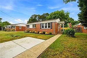 4007 Mayon DR, CHESAPEAKE VA 23325 - Main photo