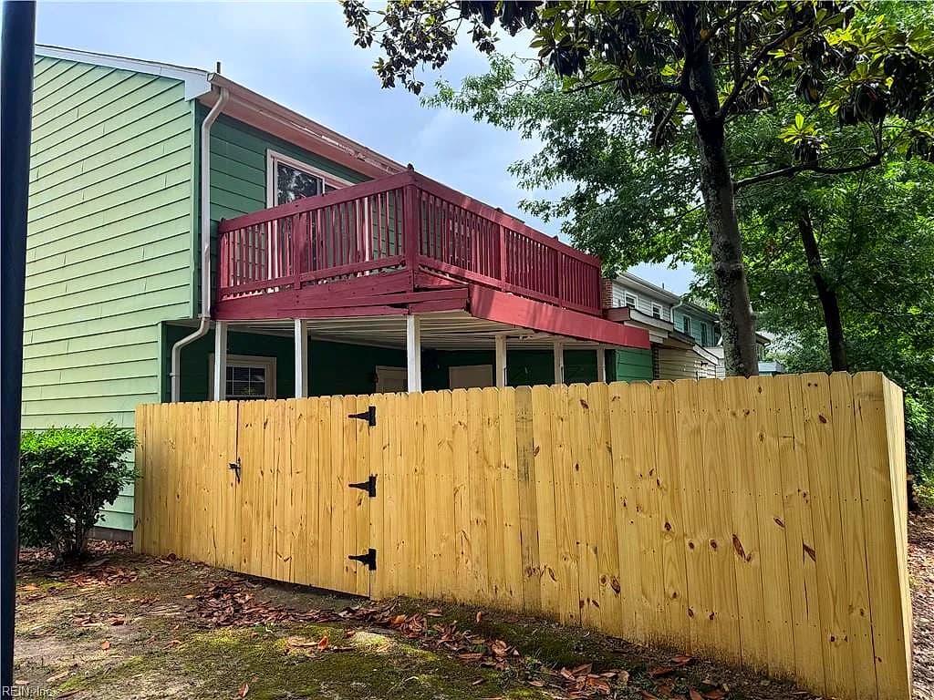 410 Savage DR #F, NEWPORT NEWS VA 23602 - Photo 4