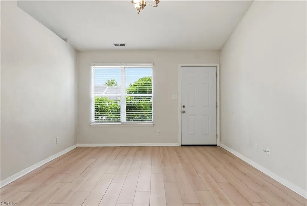 3813 Broadleaf CT, VIRGINIABEACH VA 23453 thumb 11