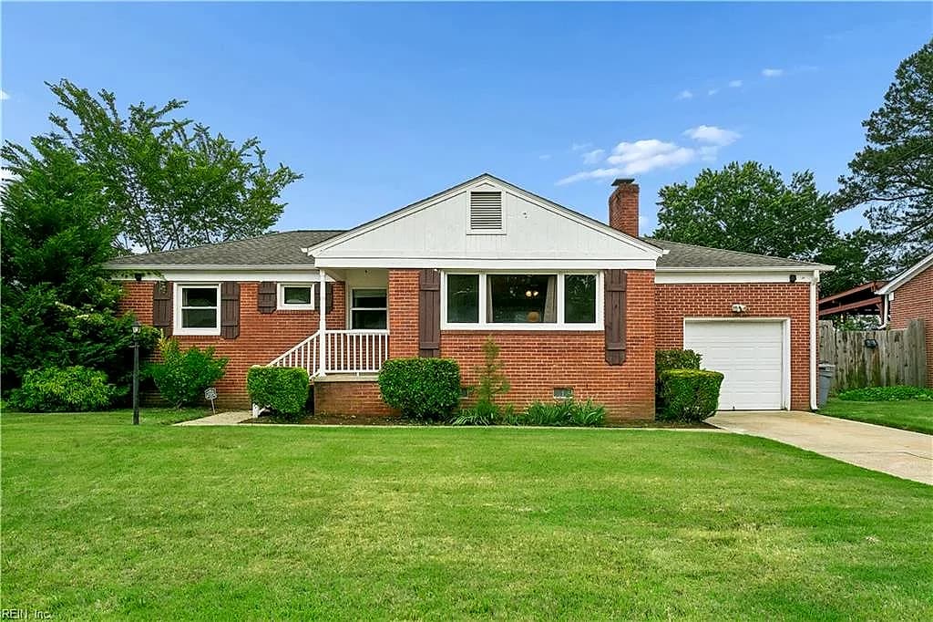28 Brookfield DR, HAMPTON VA 23666 - Main photo
