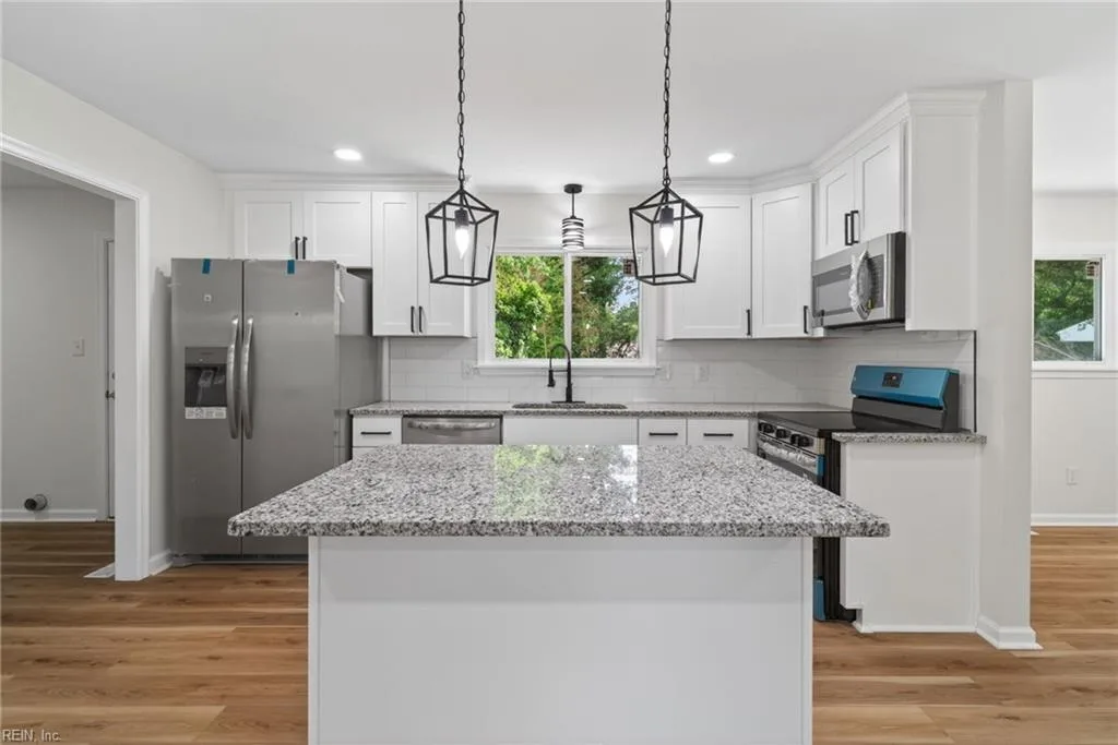 109 Fischer DR, NEWPORT NEWS VA 23608 thumb 6